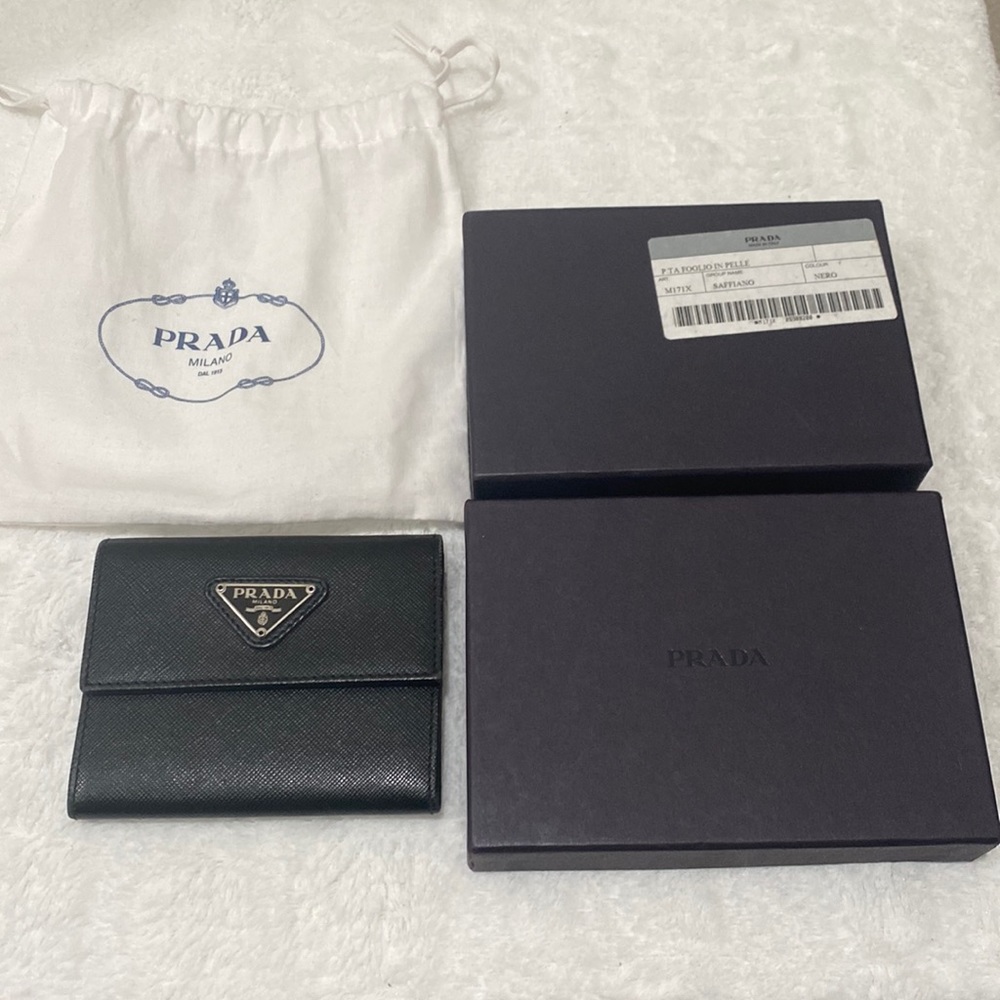 PRADA MIlano Saffiano Leather Wallet Small Black
